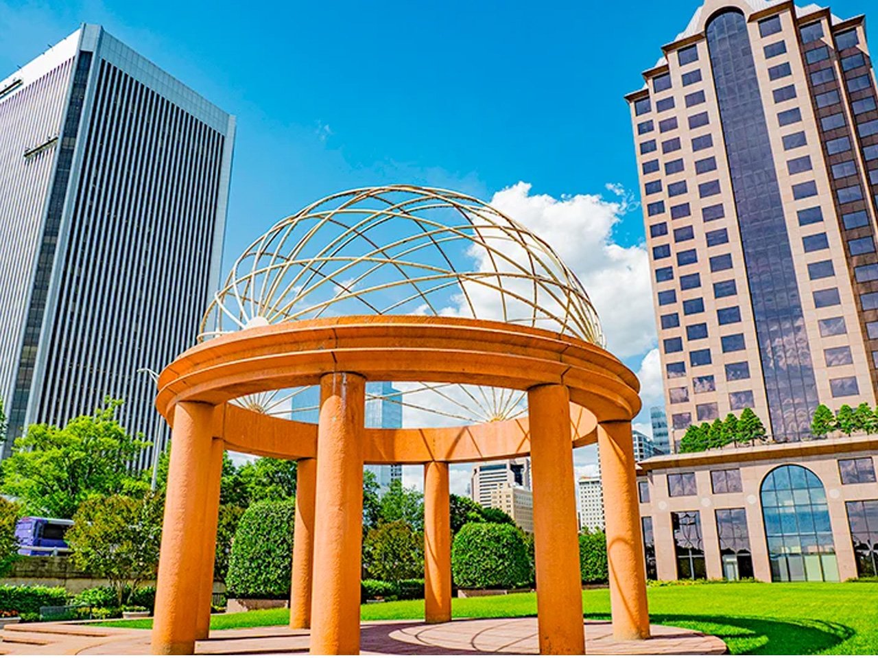 GG_River_Front_Plaza